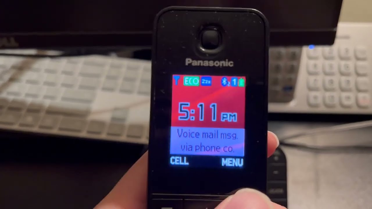 Panasonic KX-TGH263 Overview