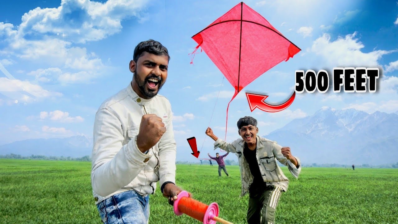 We made the world's largest tail kite.আমরা বিশ্বের সবচেয়ে বড় লেজের ঘুড়ি তৈরি করেছি।| 😱