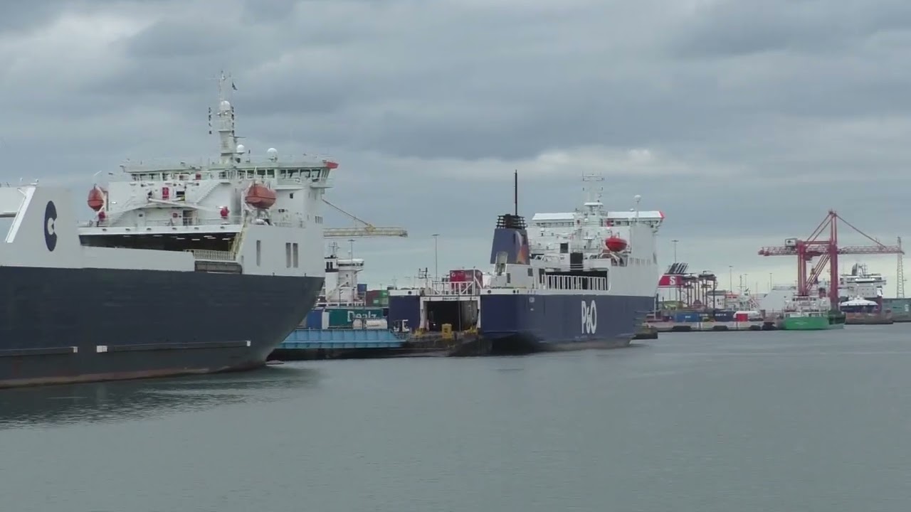 Port in Dublin, Ireland 🇮🇪 July 2022