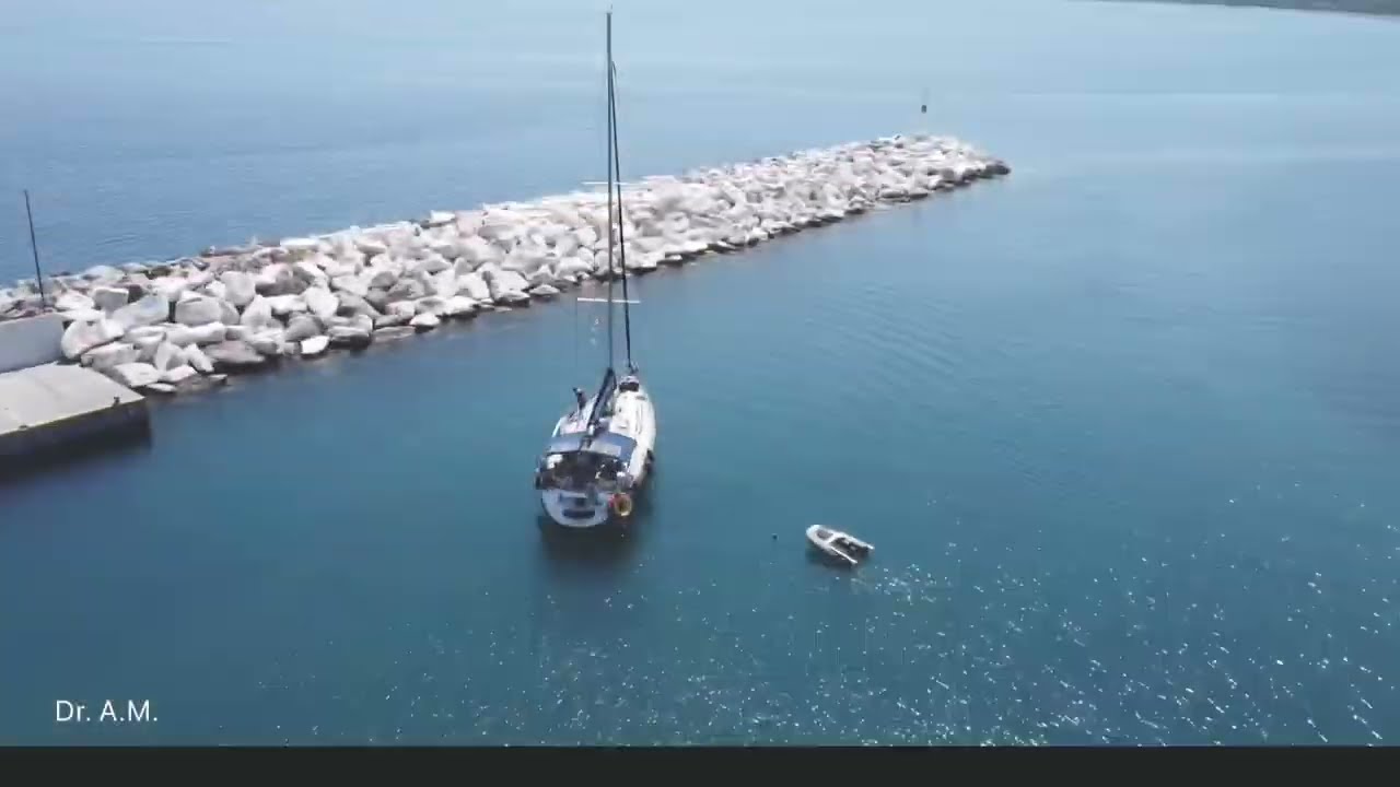 &Epsilon;ύ&beta;&omicron;&iota;&alpha; &kappa;&lambda;&iota;&pi;, &Psi;&alpha;&rho;&omicron;&pi;&omicron;ύ&lambda;&iota;, evoia, psaropouli drone clip