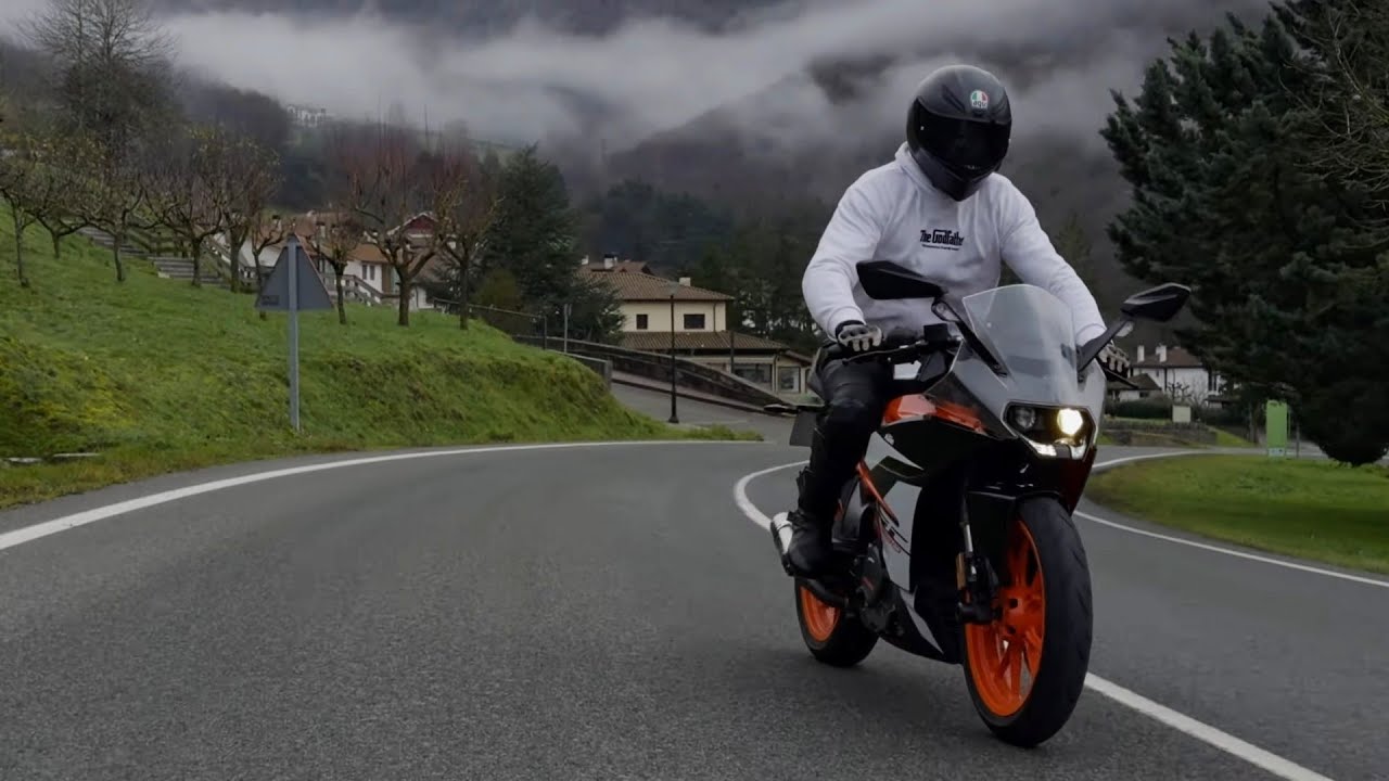 KTM RC 390 cinematic | MAVIC 3
