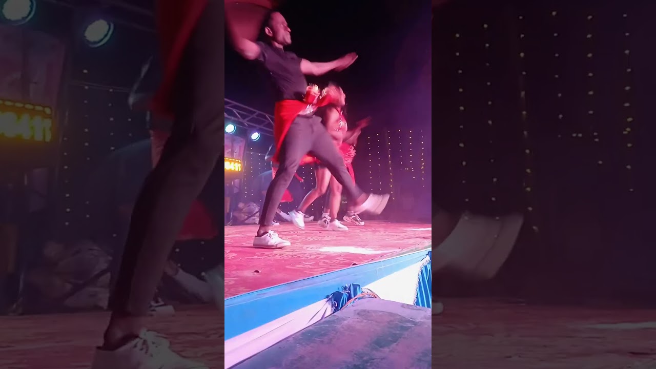 ಸ್ವಲ್ಪ ಬಿಟ್ಕೊಂಡು ಕೂತ್ಕೊಂಡು ಮಾತನಾಡೋಣವ 