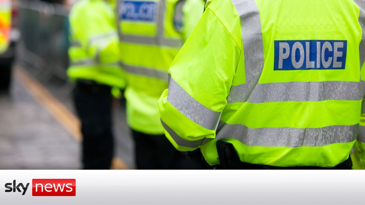 'Thousands' of corrupt officers may be in police, watchdog warns