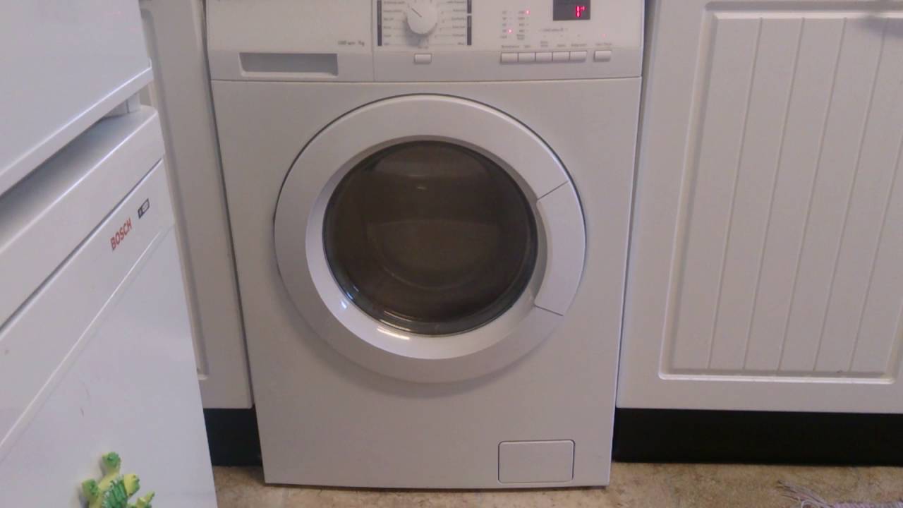John Lewis washing machine on spin 1200 7kg