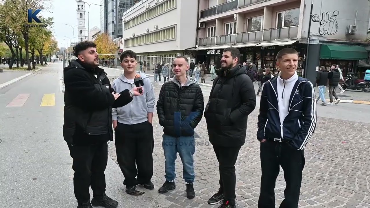 Çka del natën, por nuk del ditën?