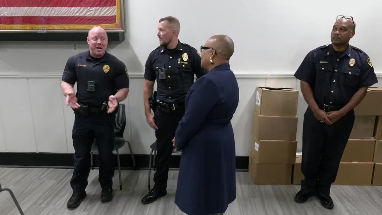 Jefferson County prosecutor discusses youth violence, early release of felons at town hall