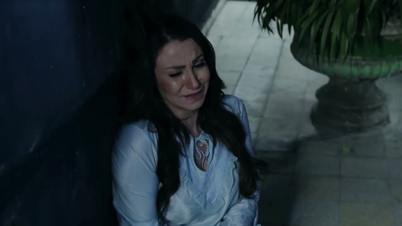 سمعانة صوته… قلبي عم يتقطّع عليه 😢💔
