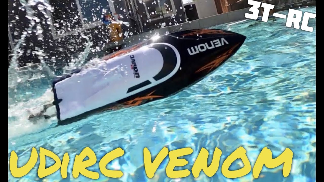 UDiRC Venom RC Boat Action Video  Super Cheap & Fun Pool Basher