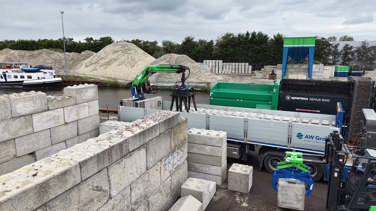 JKB | Concrete Block Tilting device + clamp