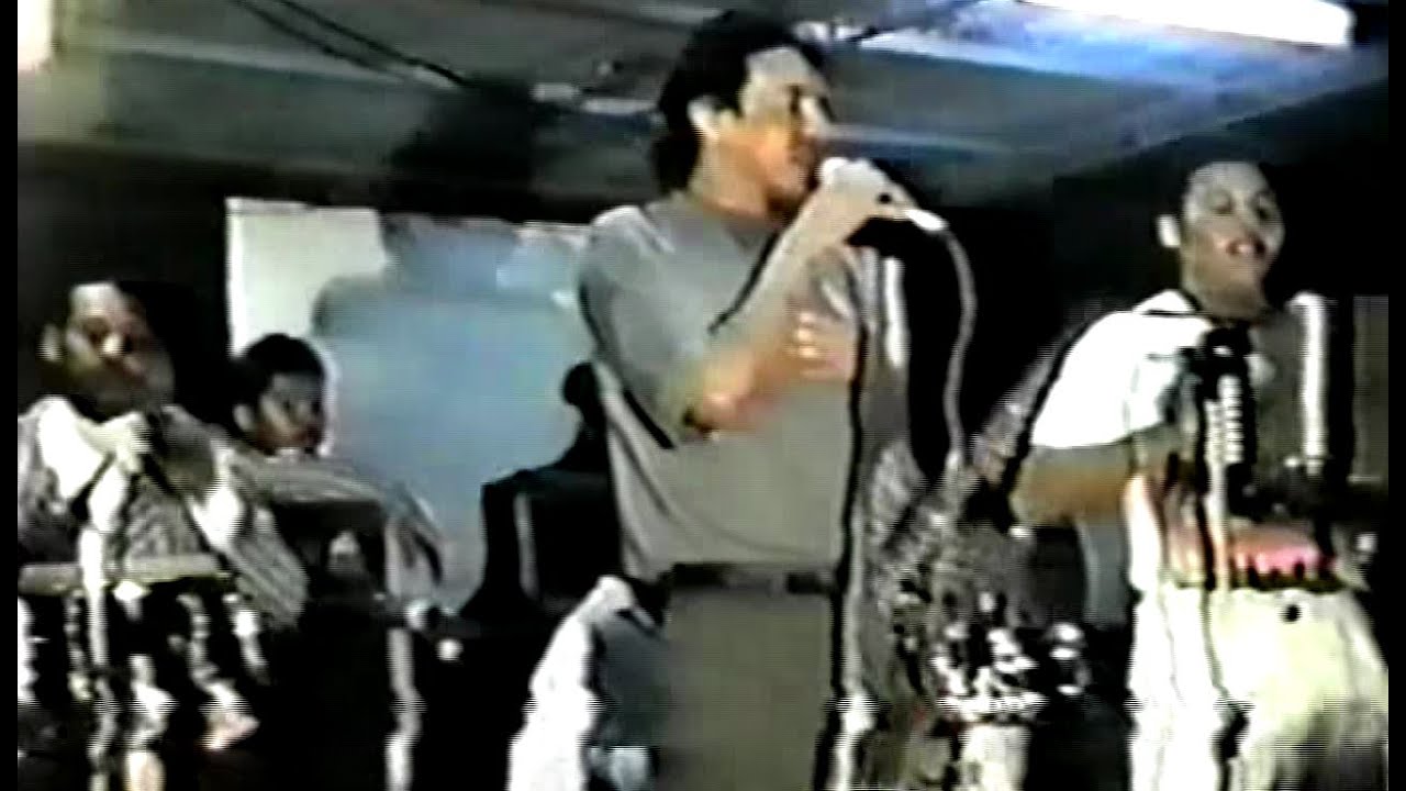 PALOMITA VOLANTONA - Diomedes y Juancho en Aracataca 1990