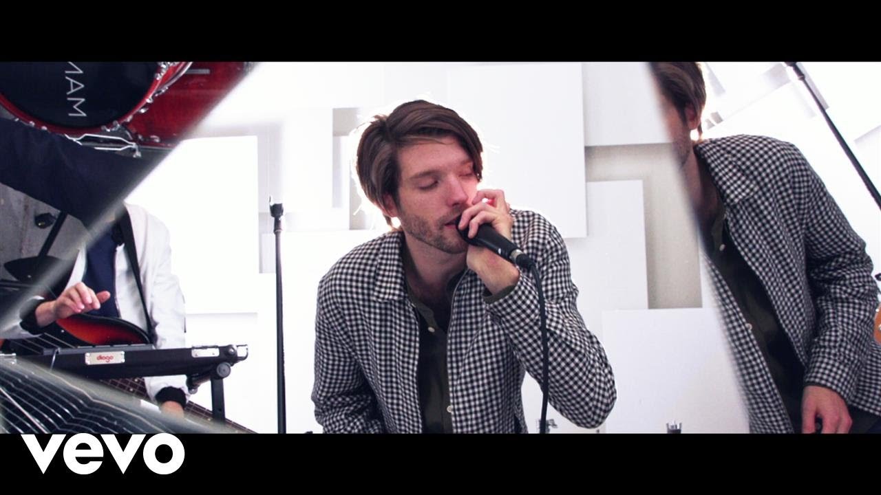 Mansionair - Astronaut (Something About Your Love)