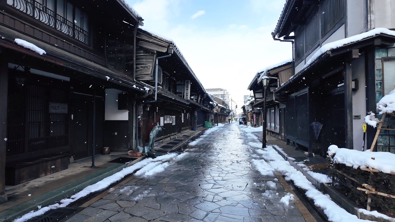 Snowfall in Takaoka – Between Blue Skies and Blizzards【4K Japan Walk】