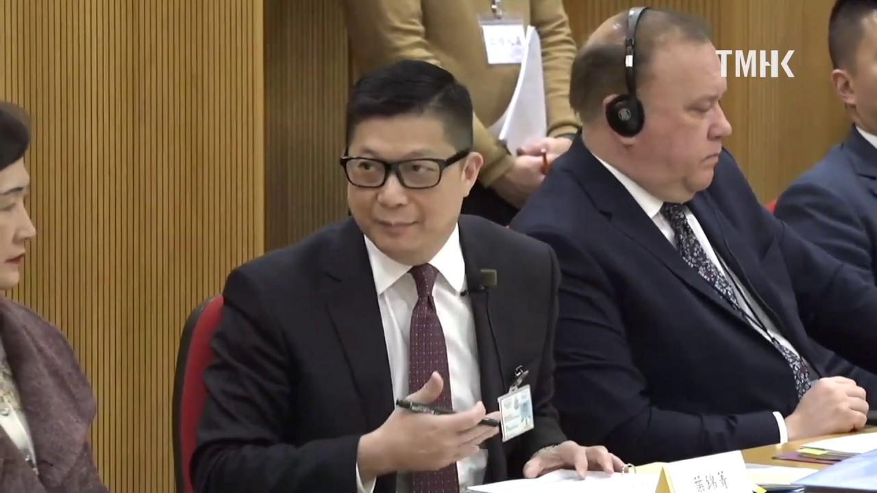 20200122 警務處處長鄧炳強出席荃灣區議會會議
