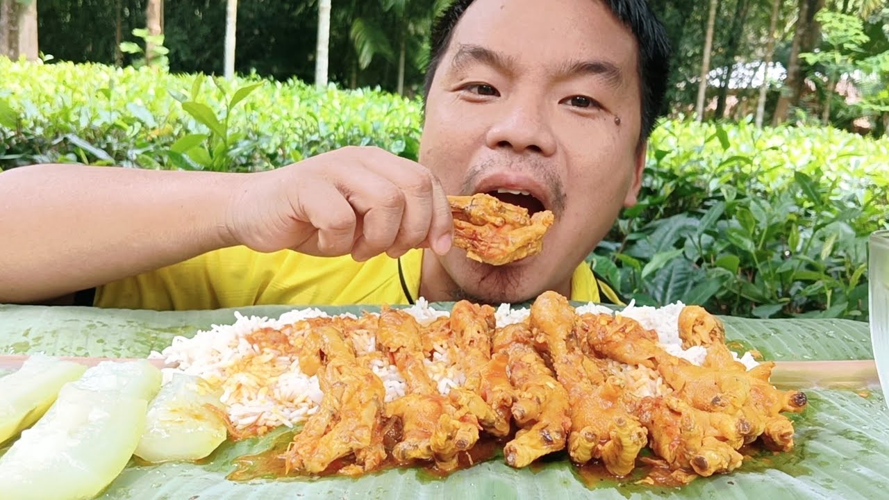 Eating chicken feet curry 