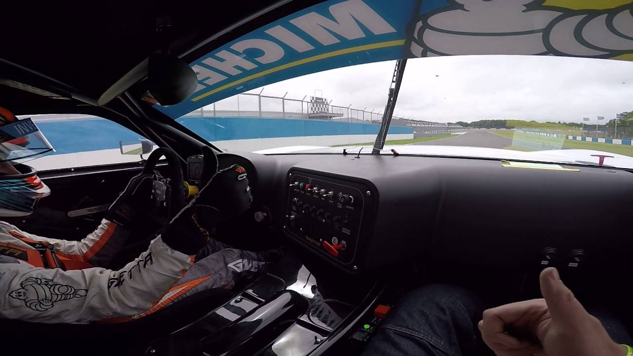 Ginetta G55 GT4 onboard donington park, driver Charlie Robertson