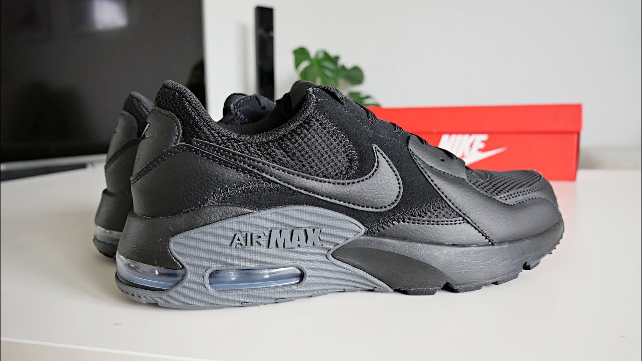 Unboxing/Reviewing The Nike Air Max Excee Shoes (On Feet) 4K