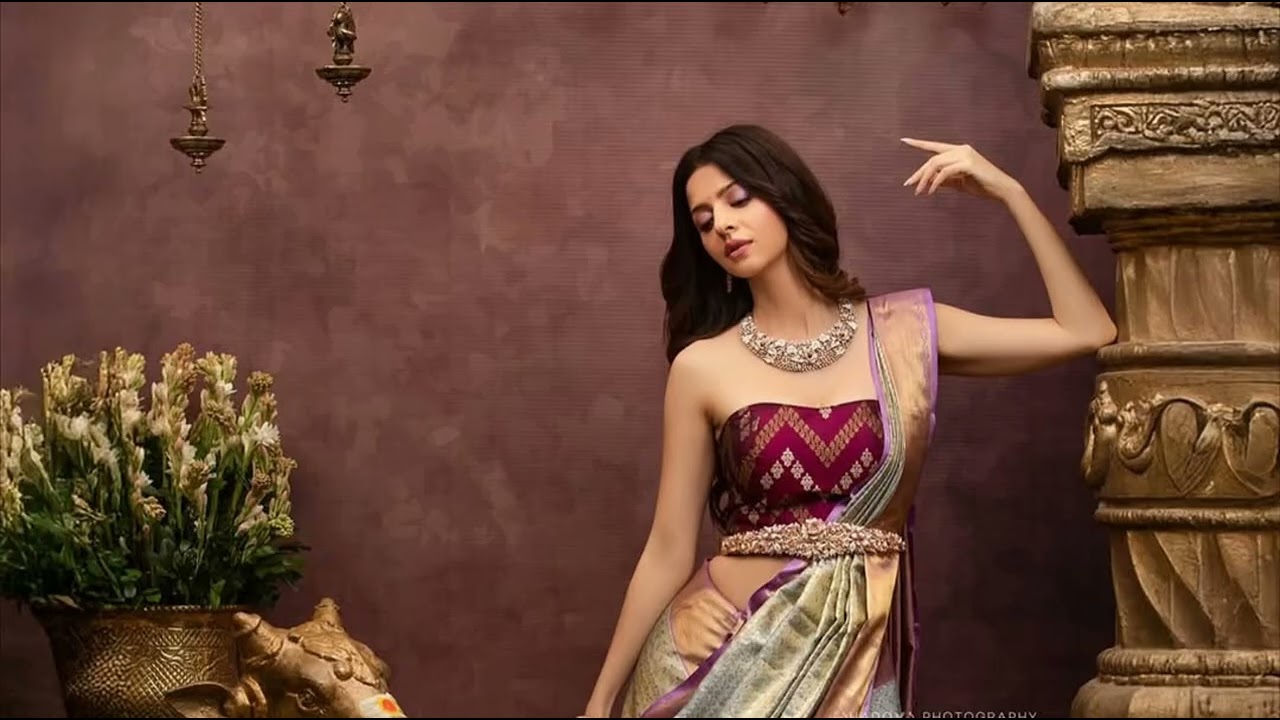 vedhika4u