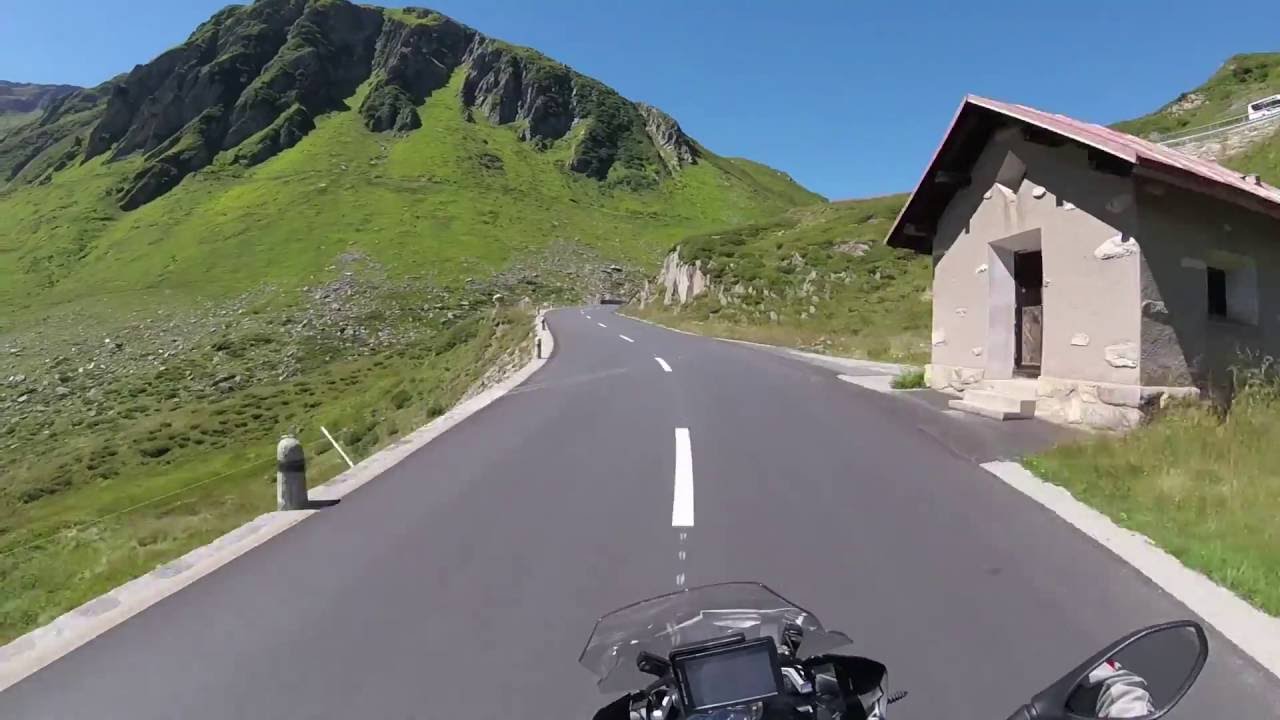 passo Oberalp in moto - Oberalppass mit dem motorrad