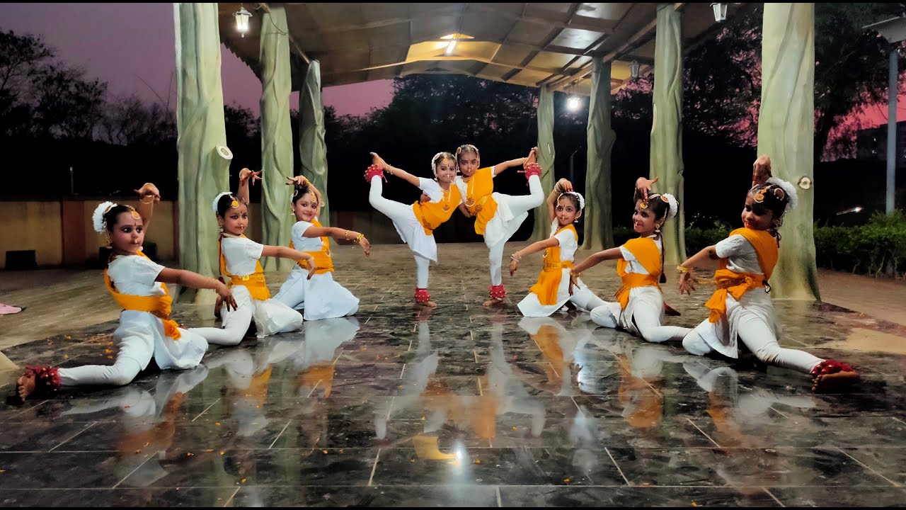 INDA NAZHINAI TANTHA IRAIVA