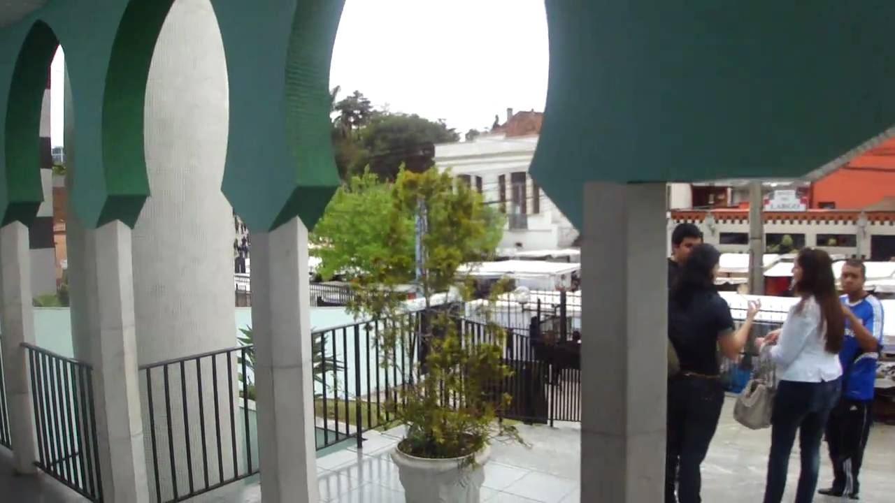 أول مسجد في استقبال المواطنون البرازيليون (كوريتيبا)