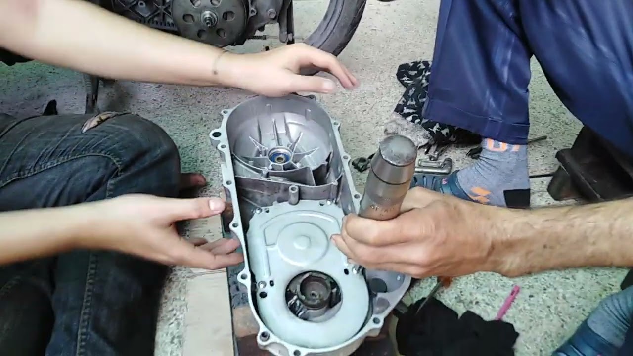 ประกอบชุดกลไกสตาร์ท​เท้า HONDA​ SPACY​ - i​