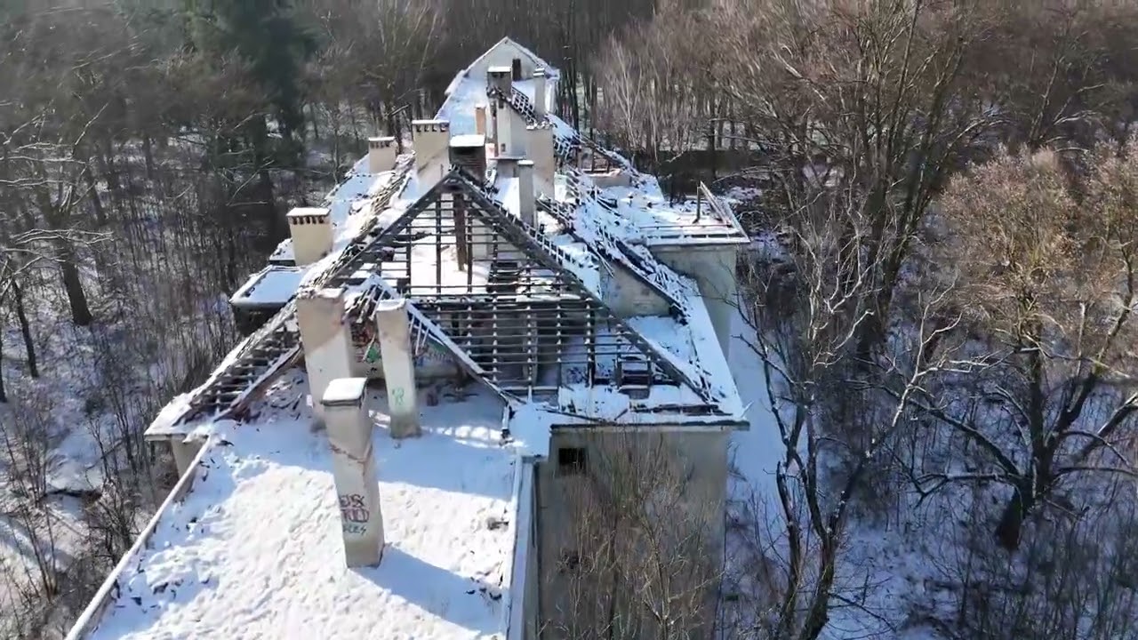 Opuszczony szpital wojskowy