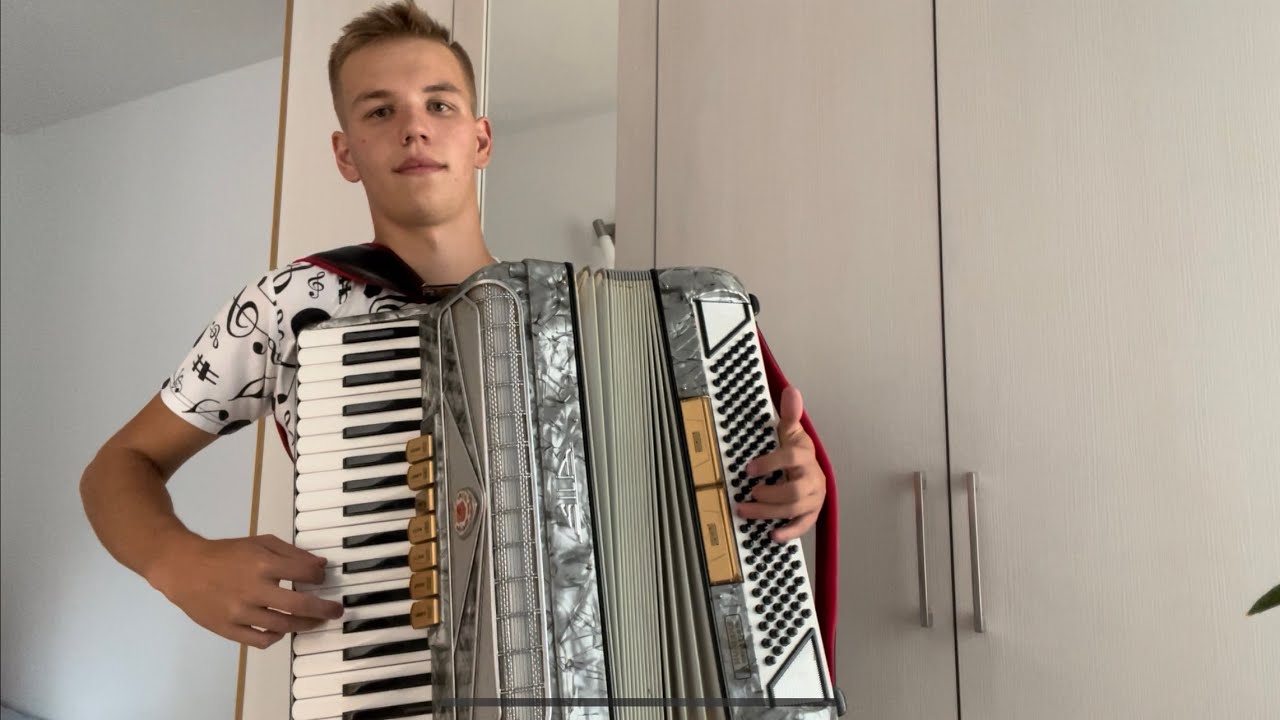 Winko pije- akordeon Manfrini 120