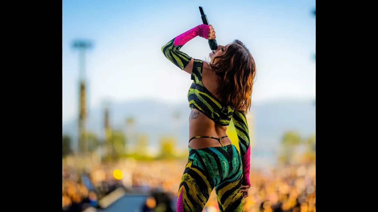 Anitta - Ao Vivo na Coachella - 22.04.2022 - Weekend 2 (Incompleto) | Audio Version!