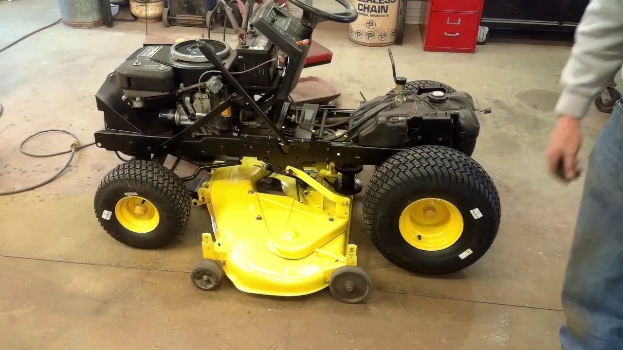 John Deere 185 Lawn Tractor Restoration It Runs! Ep.9