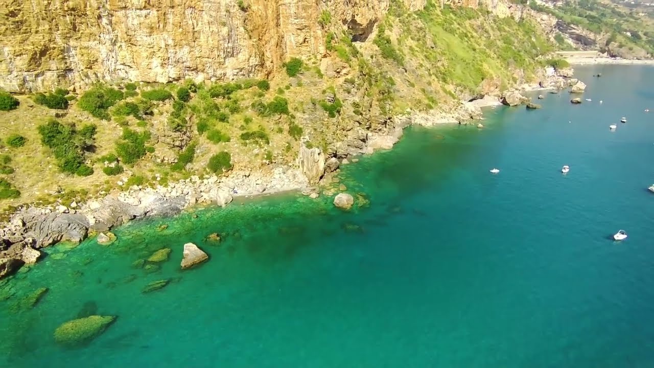 Scogliera di Cavinia, Telegrafo - Cetraro (CS) - by drone