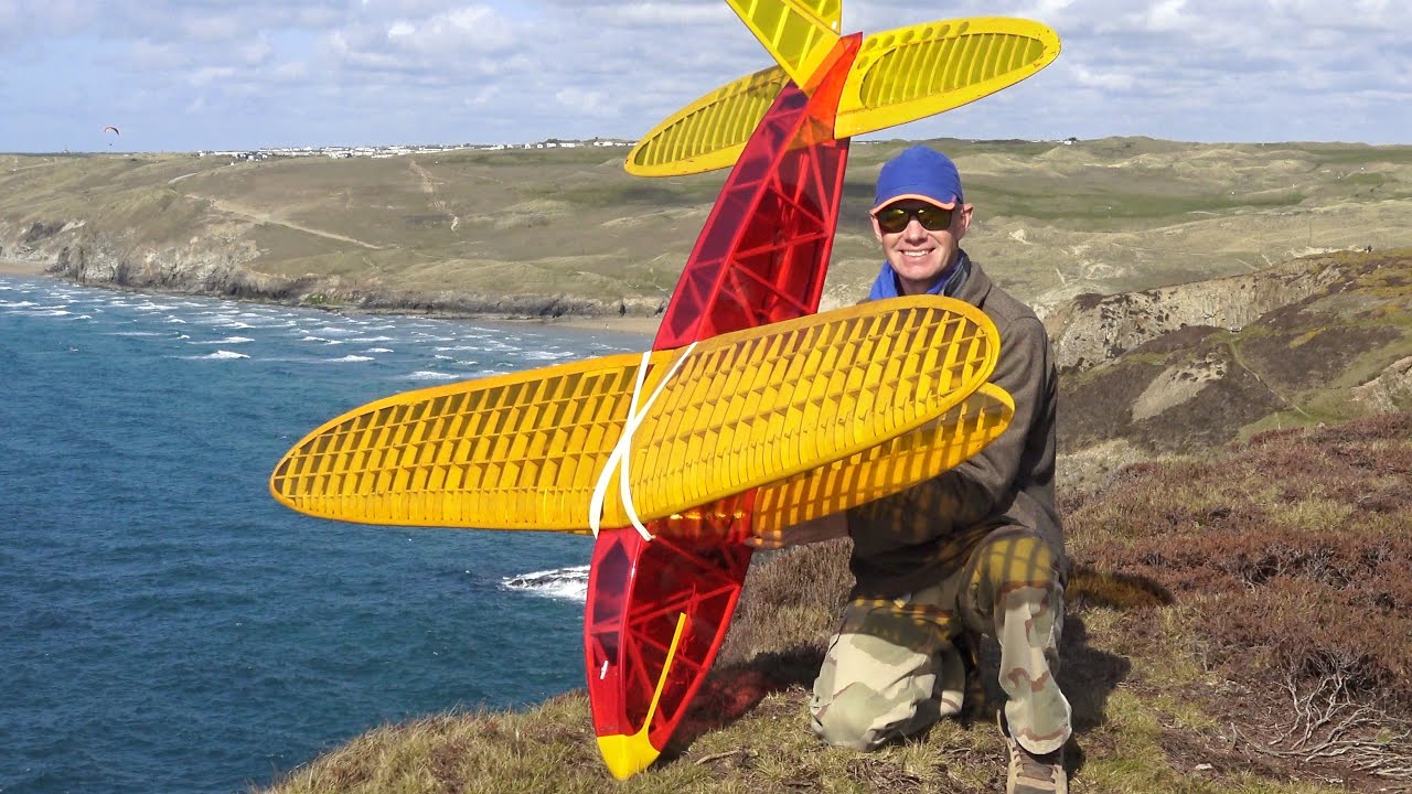 Big Bipe. Maiden flight.
