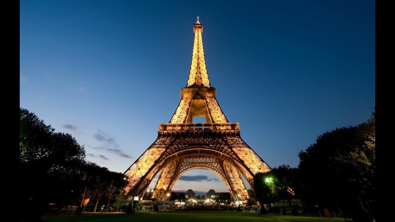 Paris , France -  A WALKING TRAVEL TOUR - HD 1080P