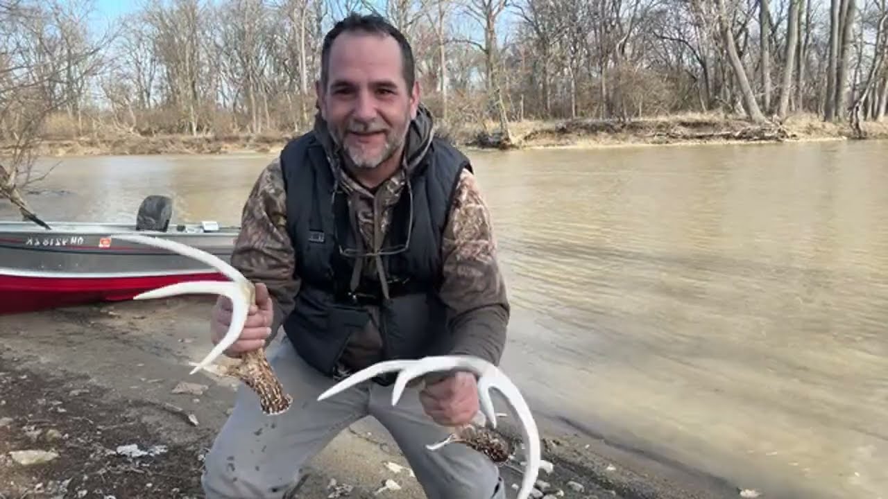 MAUMEE RIVER Walleye Run Live Action MARCH 18th 2025(Huge Fish Push High Water)