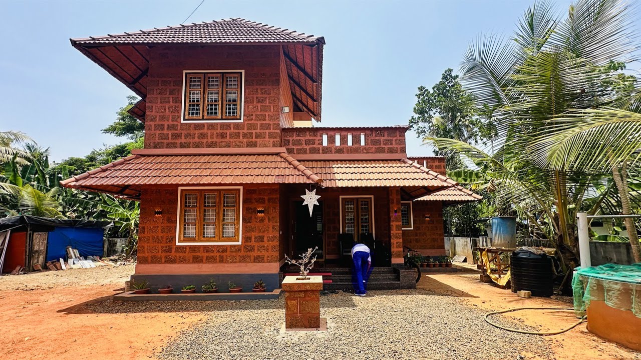 kerala traditional home tour|കേരളീയ ശൈലിയിൽ പണിത വീട്|Home Pictures
