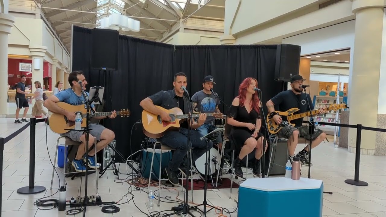 Entertainment Club Of NJ : Benjamins  / All Small Things @ Freehold Raceway Mall  July 19 2023