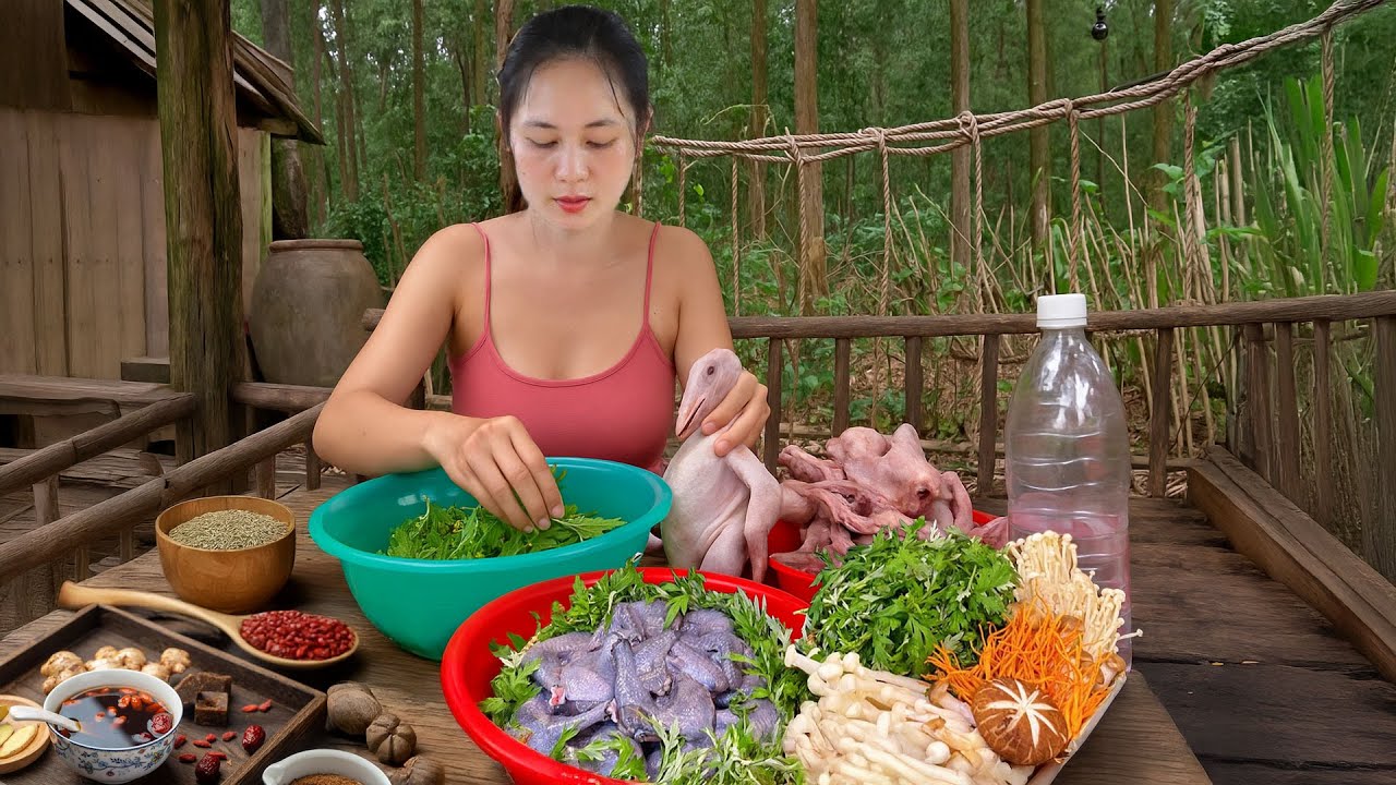 Satisfying Village Cooking: Whole Chicken Soup with Natural Spices | Traditional Village Cooking
