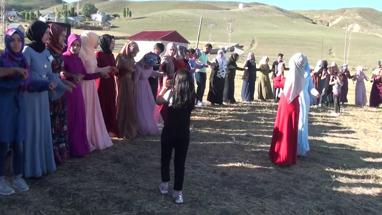 Dengbej yakup yazıcı & Zilan Müzik Ağrı merkez düğünü Part 2