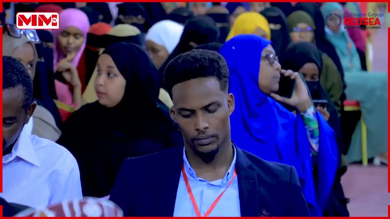 Sidee Looguso Dhaweeyay Jaamacada Camuud Madaxweyne Mustafe Cagjar.