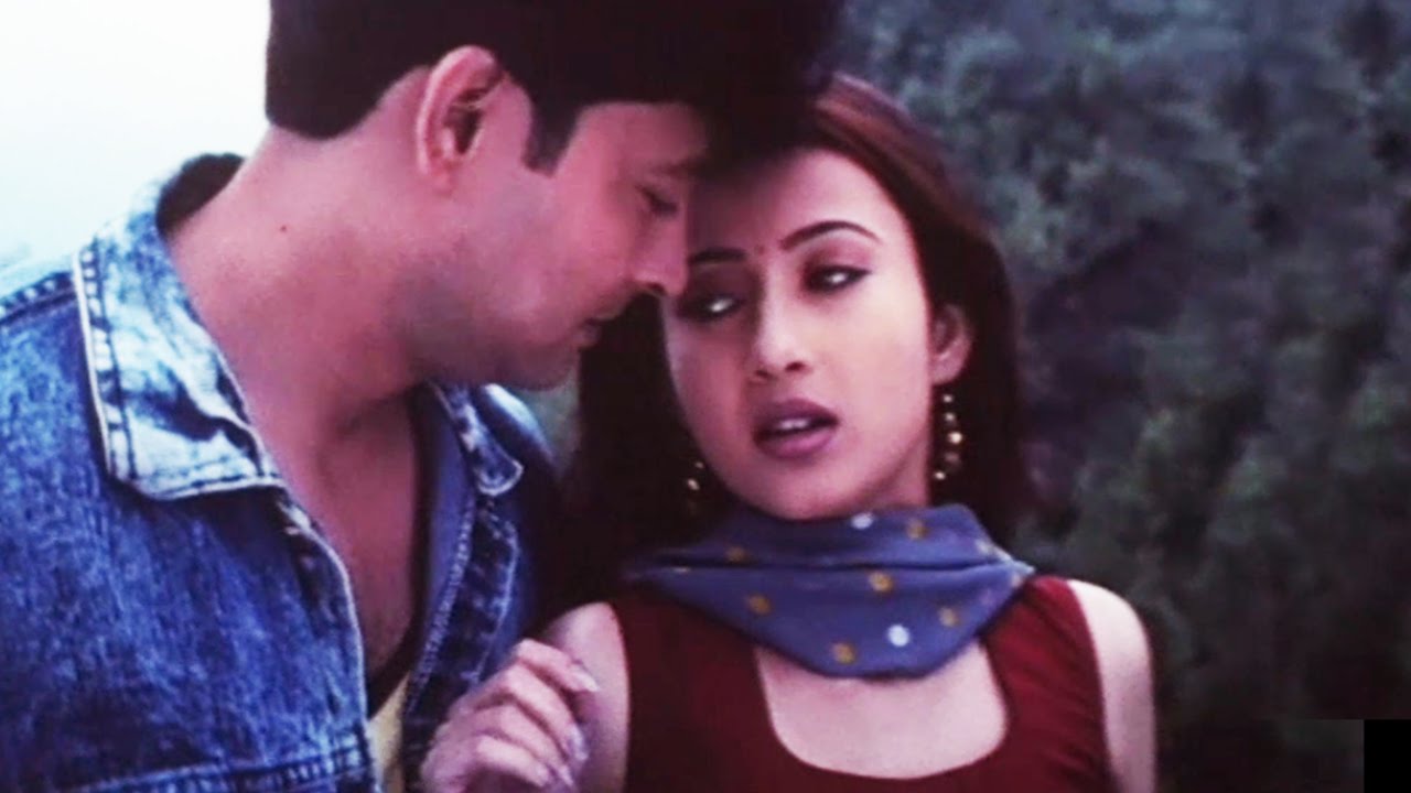 Mone Akashe Ki Je Jhor Othe - Rituparna Sengupta | Kalo Cheetah | Bengali Song