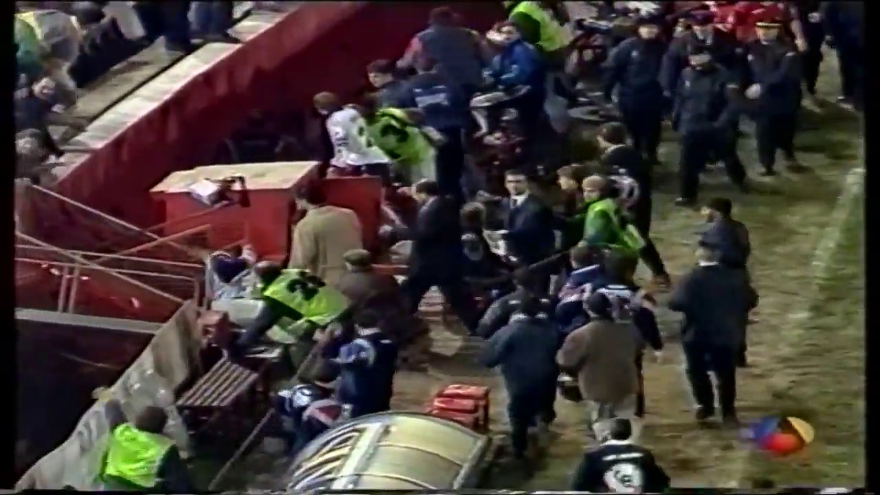 1997. Ca&iacute;da de Walter 