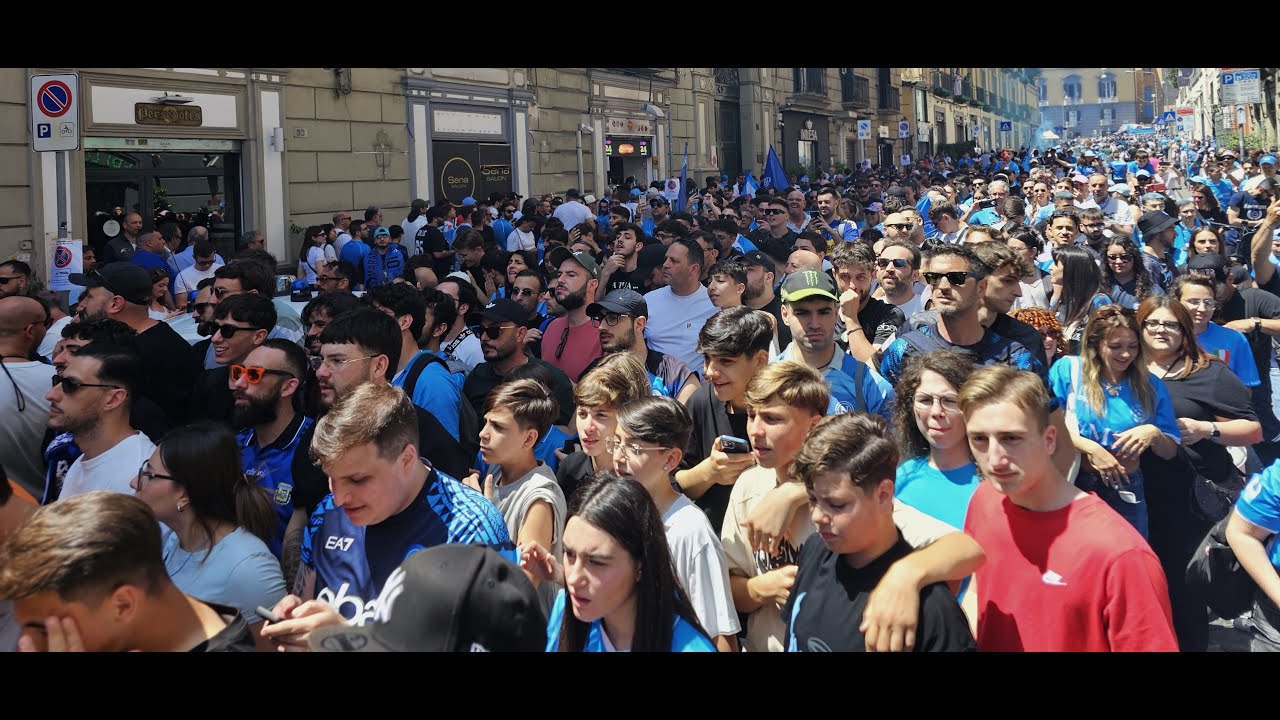 Festeggiando il 4° Scudetto per le strade di Napoli - Video 1 - 26.05.2025