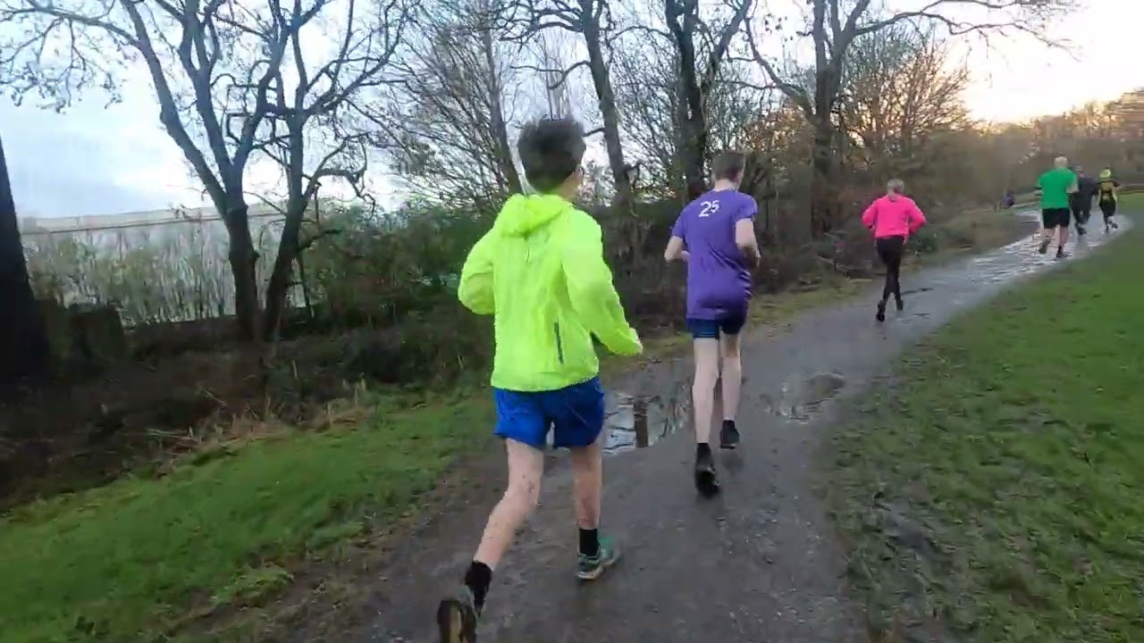 New Years Day 2024 Brighouse parkrun // Sub 23 minutes at age 62 // Timed 5k parkrun
