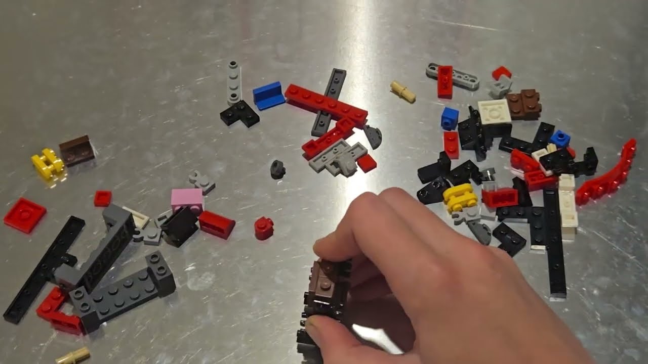 LEGO SPEED BUILD LIGHTING MCQUEEN!!!