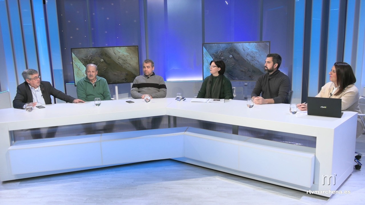 Mesa redonda sobre la aparición de restos de represaliados en el Cementerio de Marchena