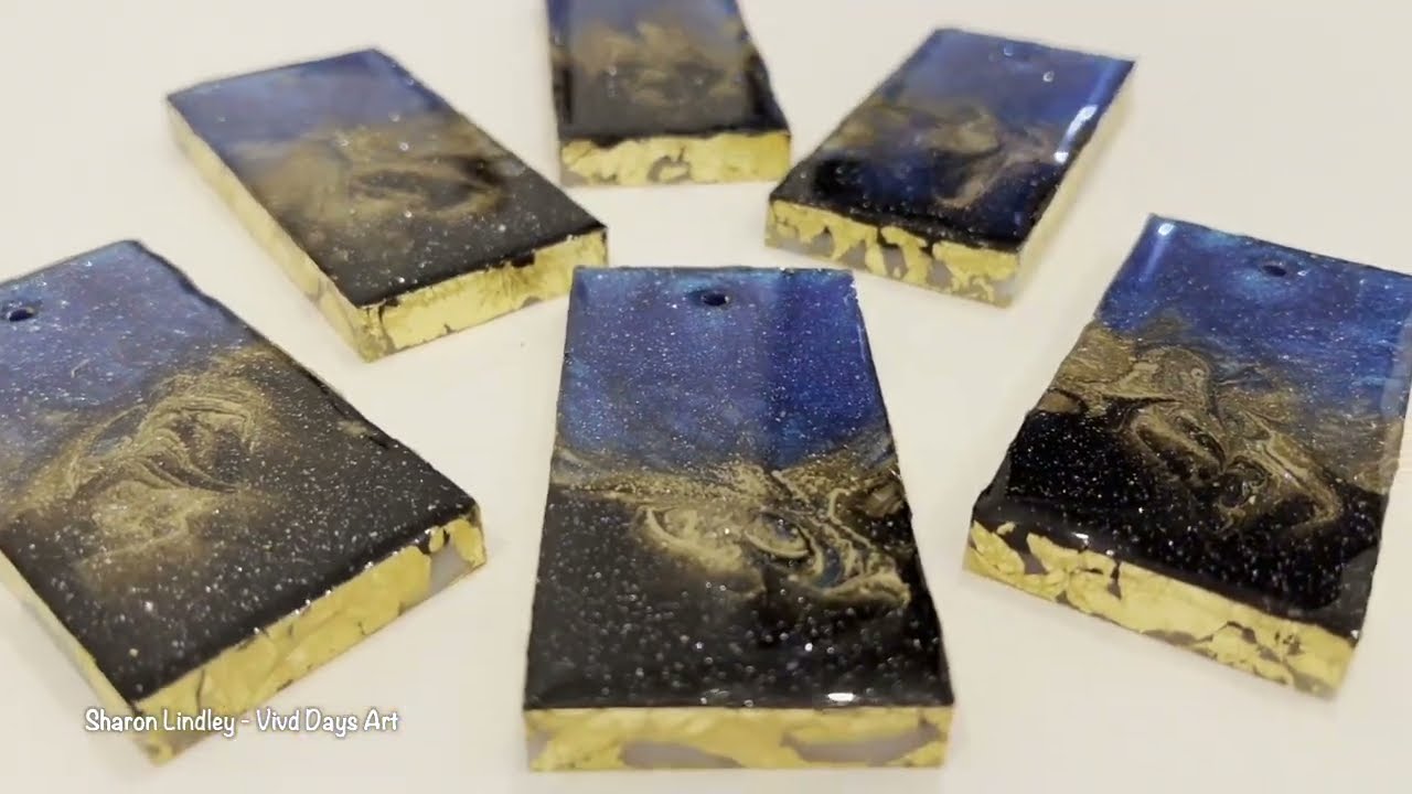 The Royal Collection - Resin Art - Key Rings & Fridge Magnets - Stunning Combination