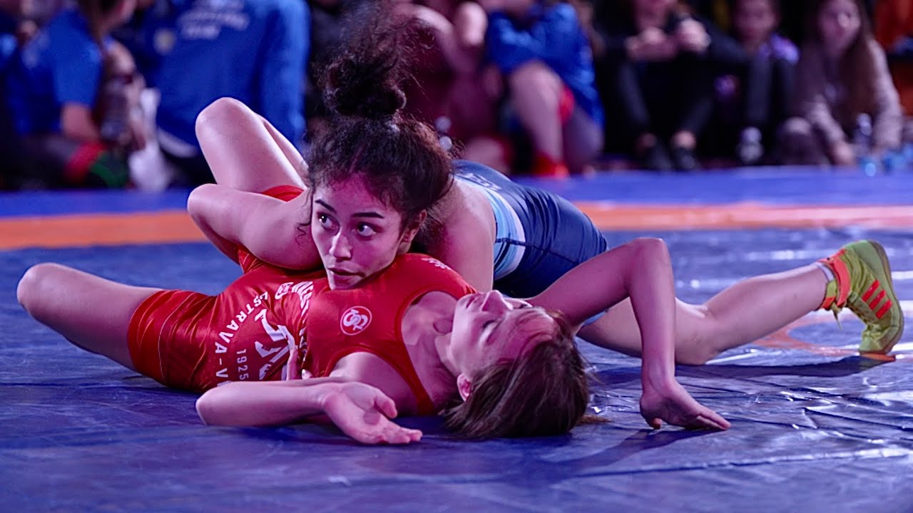 Nela Malinova (CZE) vs Lisa Pastoriza (USA) 47kg. Women girls wrestling.
