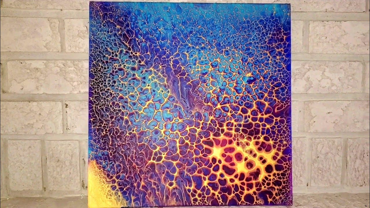 Want To Learn How To Make Mesmerizing Art? Check Out These Simple Acrylic Pouring Techniques!