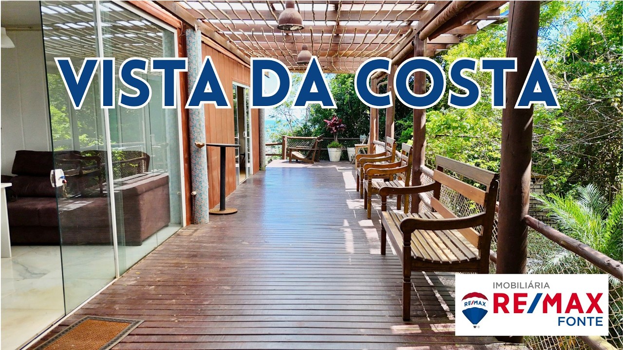 Casa à venda na Costa de Cima com vista mar