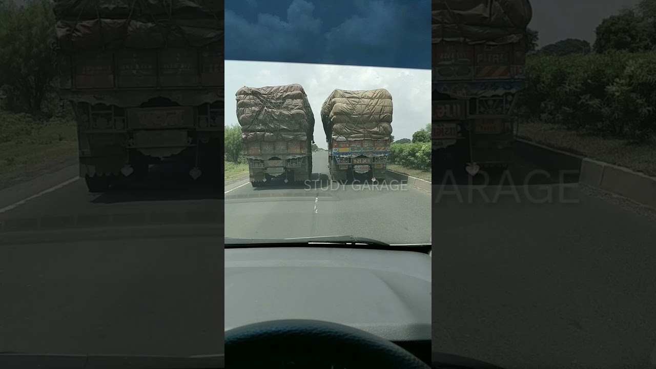 Overtaking Tussel Between 2 Trucks On Highway | Safety Tips | Dangerous Driving Of Trucks | #shorts