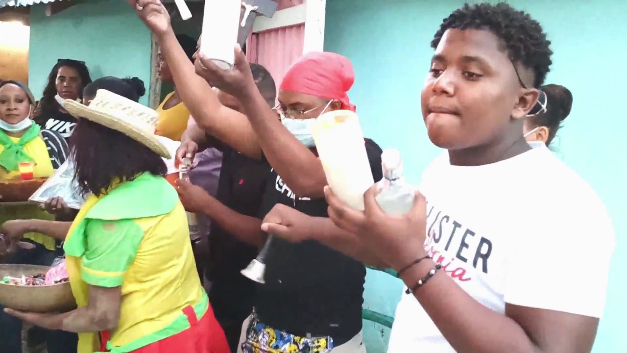 Fiesta en Las Matas de Farfán a SANTA MARTHA 4/5